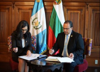 Guatemala dinamiza sus relaciones bilaterales con Bulgaria y Armenia