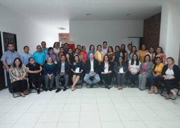 Realizan segunda sesión presencial de la maestría de políticas educativas para docentes guatemaltecos