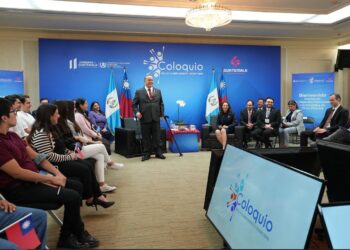 Reunión con jóvenes becarios en la República de China (Taiwán)