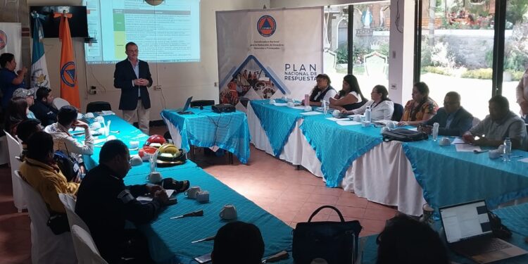 Conred socializa actualización del Plan Nacional de Respuesta en Chimaltenango