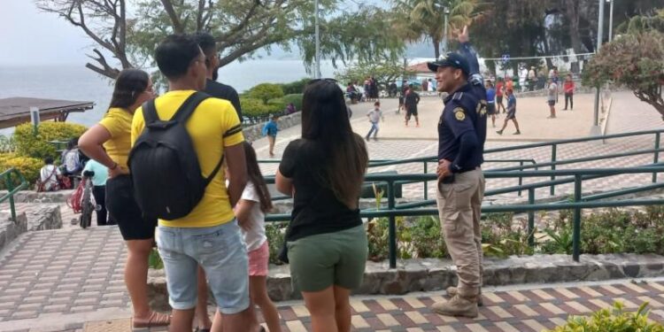 Asisten a 1.4 millones de turistas en Guatemala
