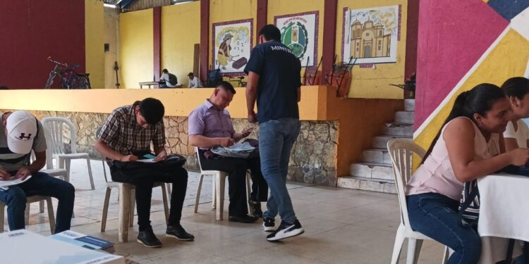 Feria del empleo ofrece más de 300 plazas en Suchitepéquez