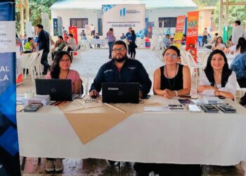 Mintrab realiza feria de empleo e informa sobre programas en Chiquimula