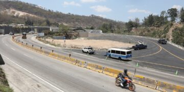 Obras se ejecutan en los 22 departamentos del país. /Foto: SCSP