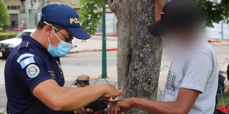 Identificarán a personas en frontera nacional