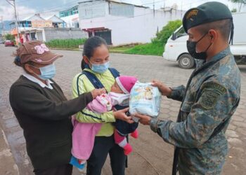 Ejército apoya en las acciones de seguridad alimentaria. /Foto: SESAN