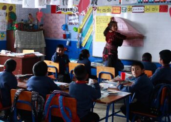 Desarrollan proyecto para enseñanza del cakchiquel