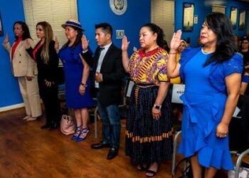 Juramentan a juntas electorales del centro y oeste de EE. UU.