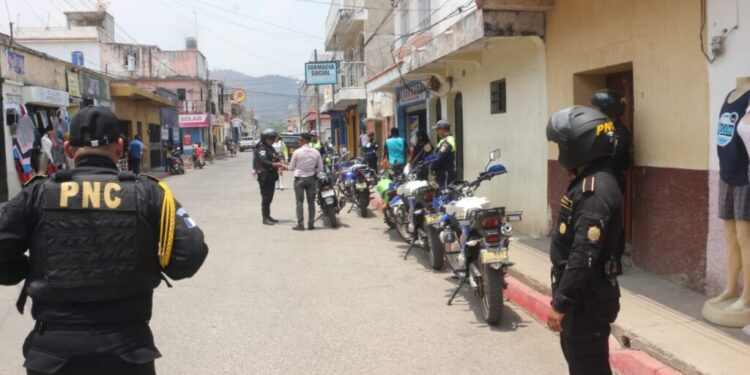 Refuerzan acciones para evitar que adolescentes sean reclutados por grupos criminales