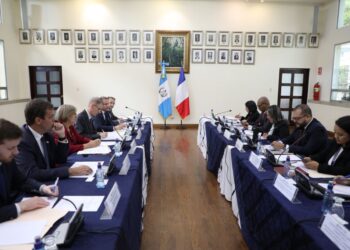 Guatemala y Francia celebran reunión de consultas políticas