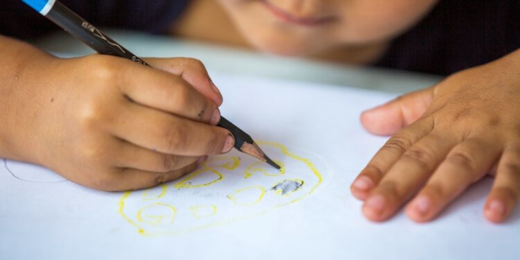 Más de 100 alumnos han sido beneficiados con las academias artísticas