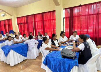 Fortalecen las capacidades del personal del área de Salud de Zacapa