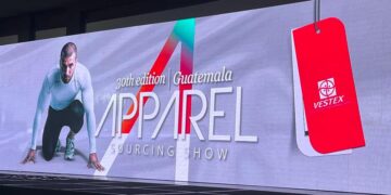 El ministro de Economía participó en el Apparel Sourcing Show.