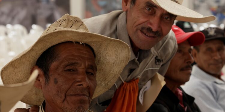 Adultos mayores de Jutiapa agradecen apoyo del Gobierno central