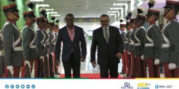 Guatemala le da la bienvenida al ministro de exteriores de Trinidad y Tobago, y de la Caricom