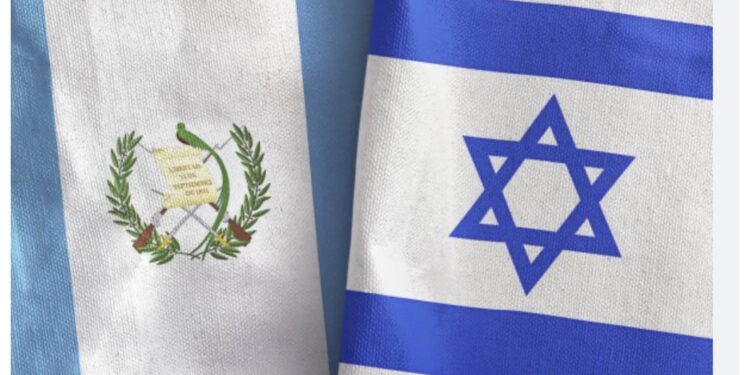 Banderas de Guatemala e Israel