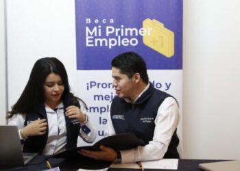 Ofrecen plazas laborales para jóvenes del departamento de Guatemala