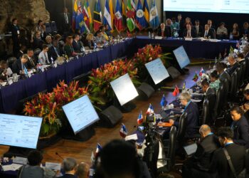 La IX Cumbre de Jefes de Estado y de Gobierno de la AEC abre con llamado a la unidad