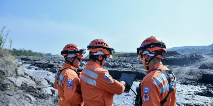 Actividad del volcán de Fuego regresa a parámetros normales
