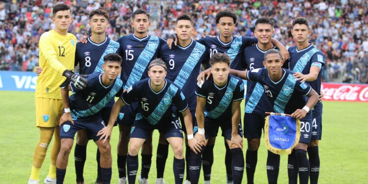 Guatemala cae ante Argentina y queda al borde de la eliminación