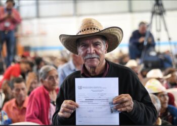 Gobierno notifica a más 4 mil nuevos beneficiarios en Quiché