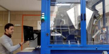 Sugieren marcas de agua en imágenes y textos creados por robots