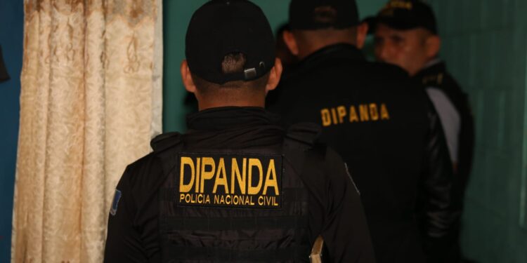 Más de 68 capturas durante operativos de la PNC
