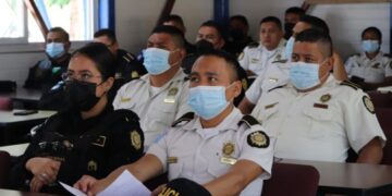 Publican reglamento para optar a becas policiales