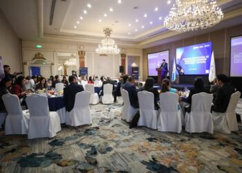Presentan estrategia institucional para promover la inversión extranjera y nacional