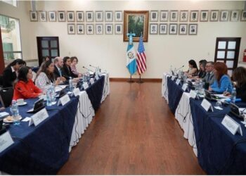 Subsecretaria de Estado de EE UU visita Guatemala.