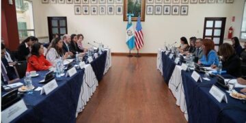 Subsecretaria de Estado de EE UU visita Guatemala.