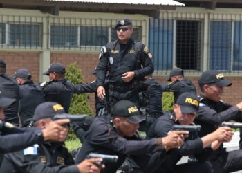 Policías refuerzan capacidades para garantizar seguridad ciudadana
