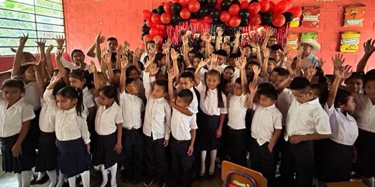 Aldea El Amatillo, Chiquimula, contará con mejoramiento de escuela de primaria