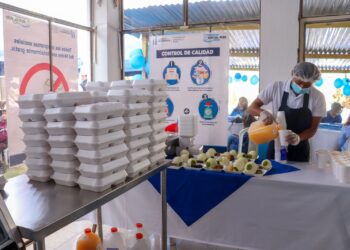 Iniciativa de comedores sociales busca elevar la accesibilidad de los alimentos a la población.