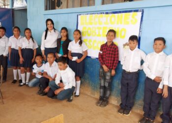 Fomentan participación cívica en estudiantes de San Pedro Pinula, Jalapa