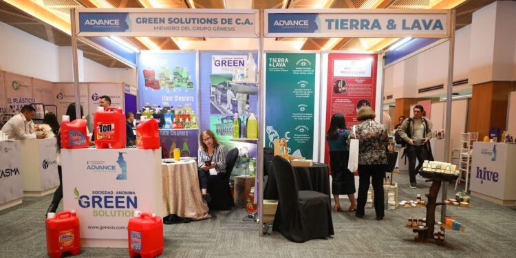 Empresas con sello blanco participaron en el evento. /Foto: Mineco