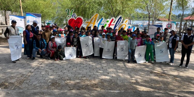 Feria de la Prevención llega a Santiago Atitlán