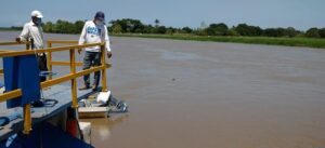 Autoridades guatemaltecas trabajan con Honduras por el río Motagua.