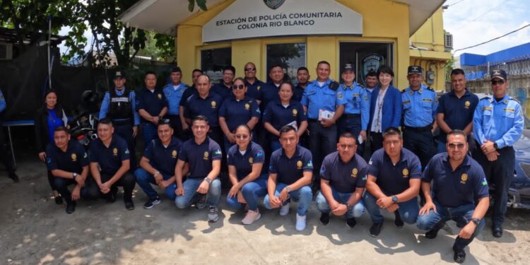 PNC intercambia experiencias con fuerzas de seguridad de Honduras