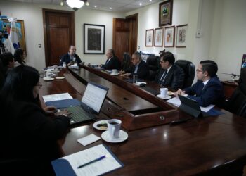 Copresam entrega informe cuatrimestral al presidente Alejandro Giammattei