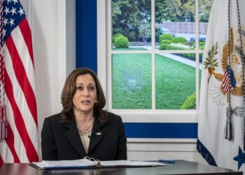 El Presidente de la República sostuvo una llamada telefónica con la vicepresidenta estadounidense Kamala Harris.