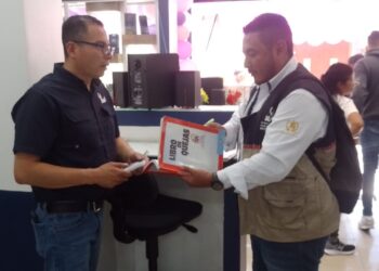 Incentivan a comercios de San Marcos a tramitar libro de quejas de la Diaco