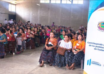 Se capacita a 900 mujeres tejedoras de Alta Verapaz