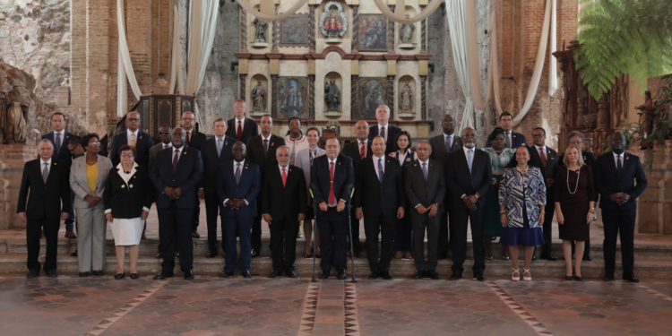 Presidente sostuvo reuniones para fortalecer relaciones bilaterales.