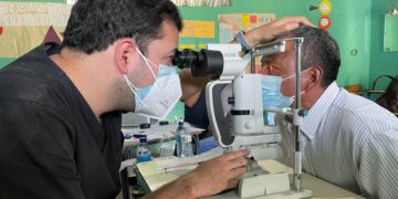 Labor conjunta permite jornada oftalmológica en Paraíso II, zona 18