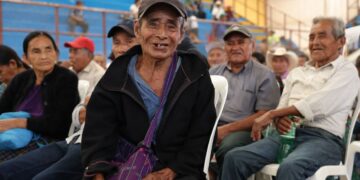 Más de 5 mil adultos mayores de Alta Verapaz se suman al PAM