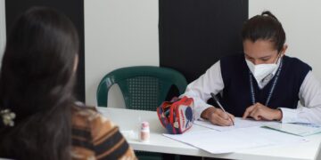 Desarrollan jornada médica en beneficio de salud de los huehuetecos