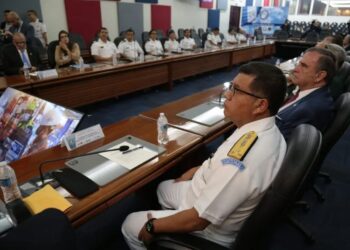 Garantizan protección y seguridad marítima en el país