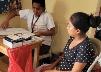 Área de Salud de Petén efectúa jornadas de salud reproductiva