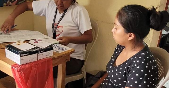 Área de Salud de Petén efectúa jornadas de salud reproductiva